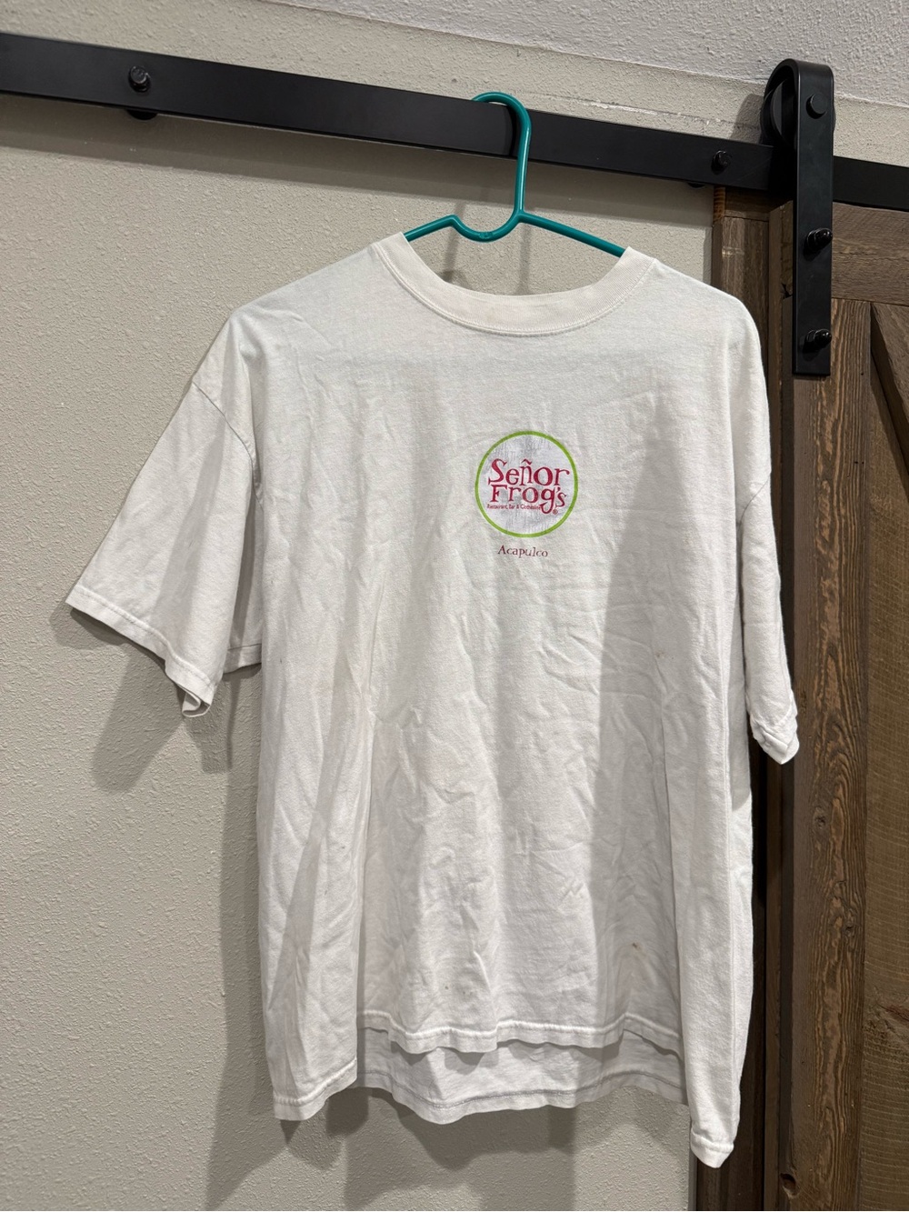 Vintage White Senor Frogs Shirt
